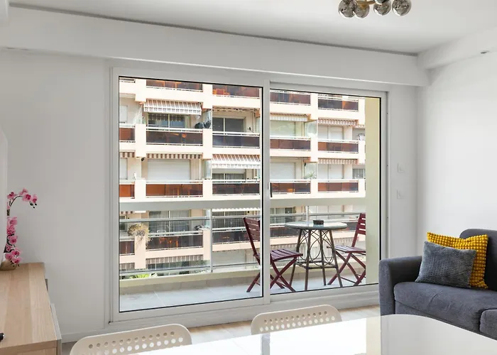 Jardin Pauline 2 Pieces Balcon Proche شقة جوان ليه باه