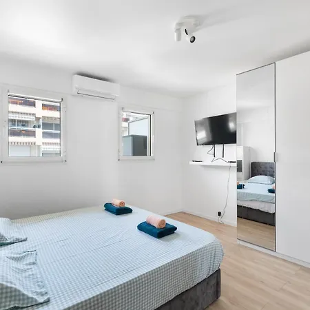 Poincare 2 Pieces Balcon Proche