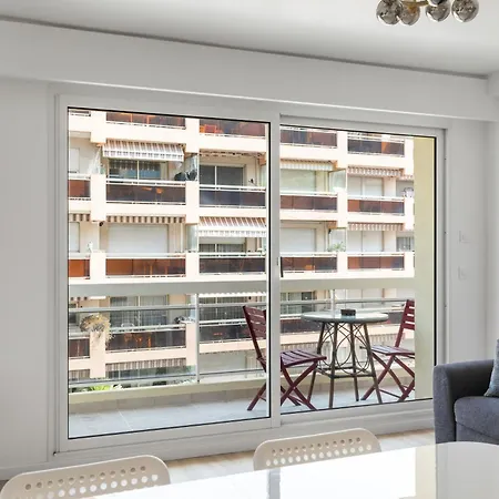 Poincare 2 Pieces Balcon Proche Lägenhet Juan-les-Pins