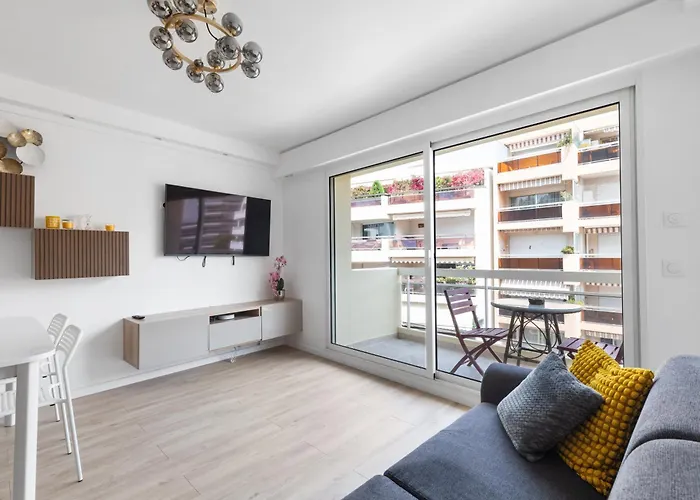 Appartamento Poincare 2 Pièces Balcon Proche Juan-les-Pins